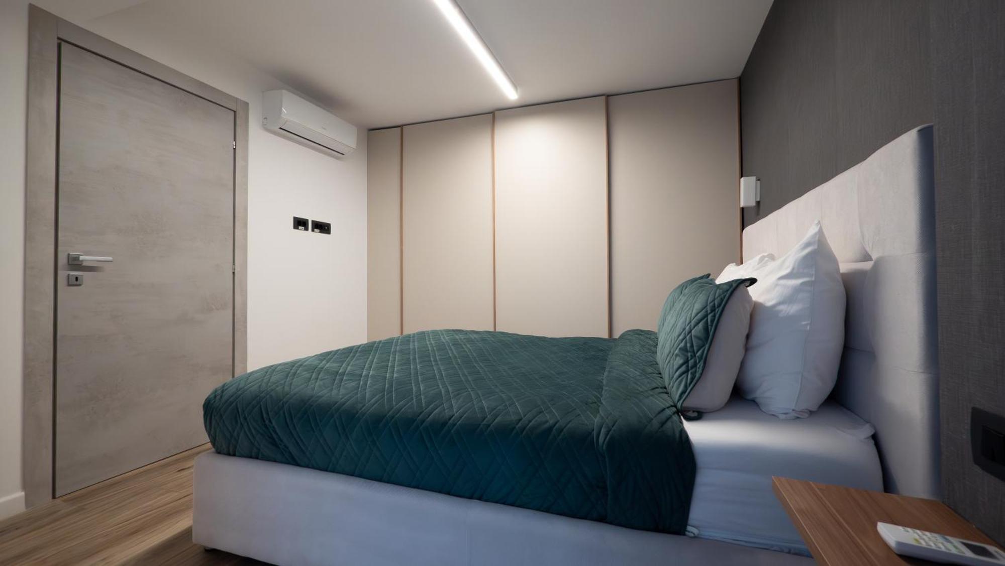 Novos Luxury Suites Bucharest Luaran gambar