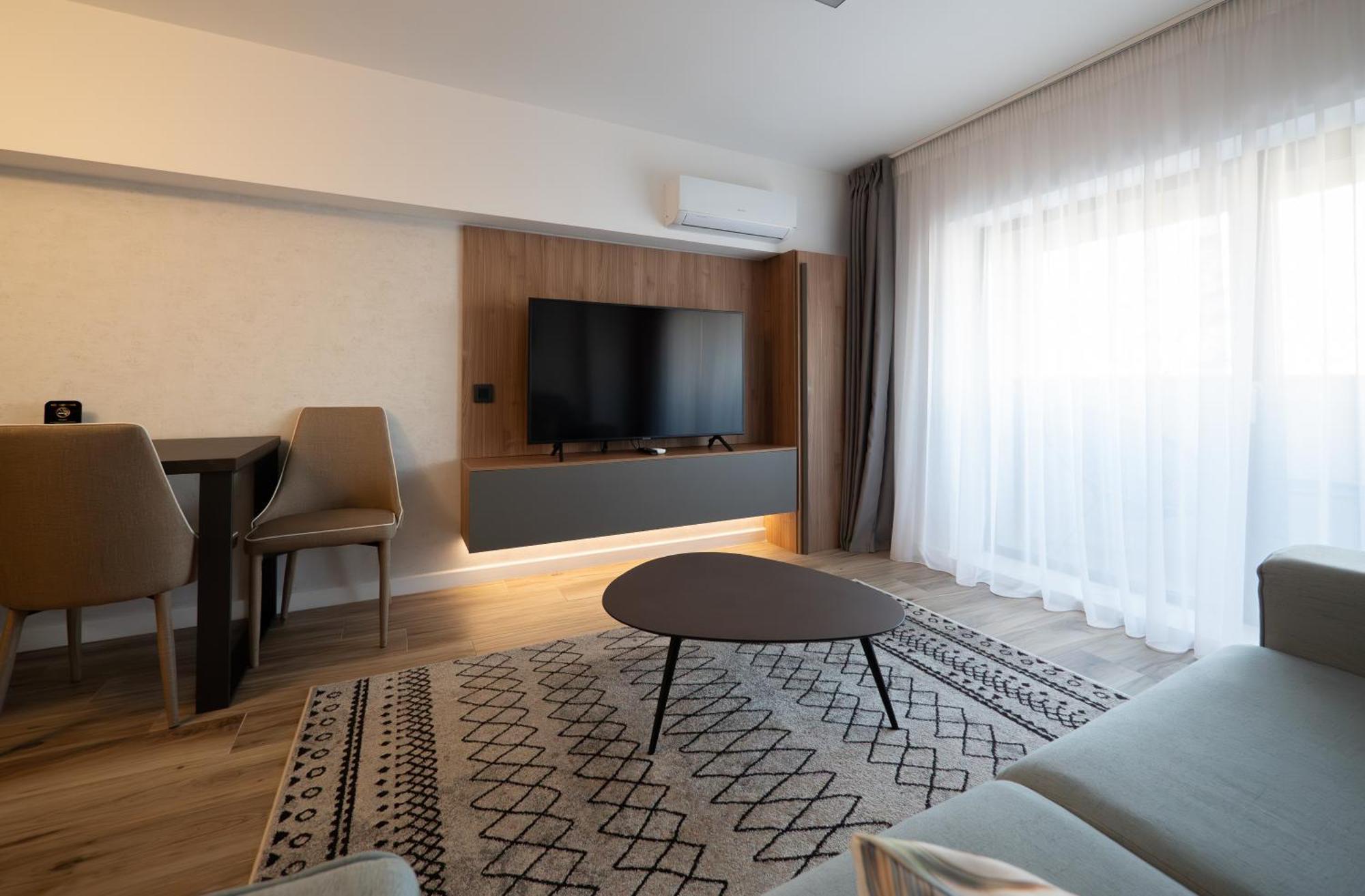 Novos Luxury Suites Bucharest Luaran gambar