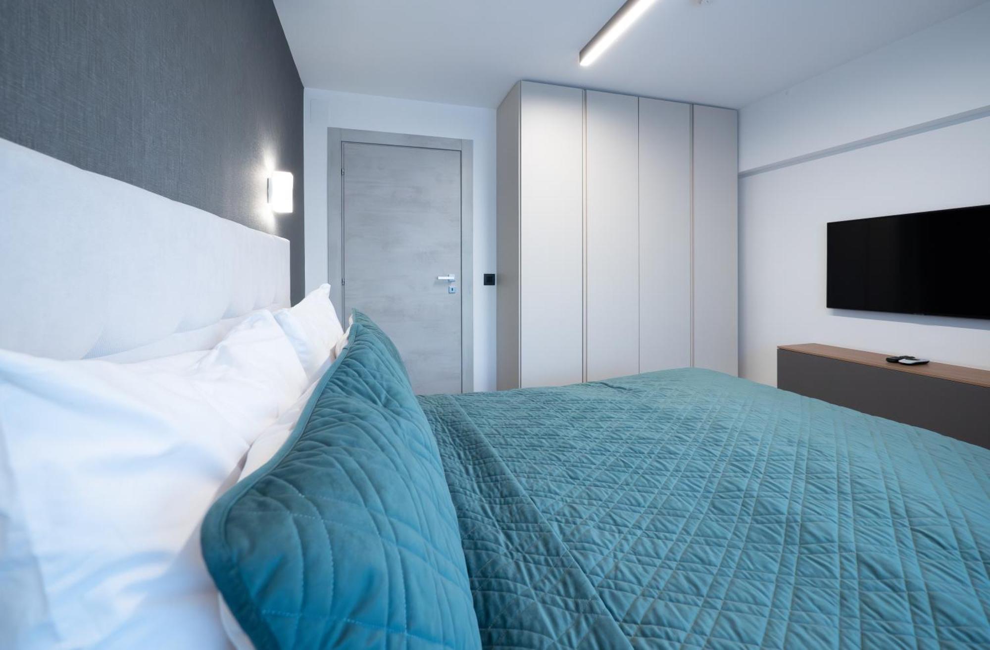 Novos Luxury Suites Bucharest Luaran gambar