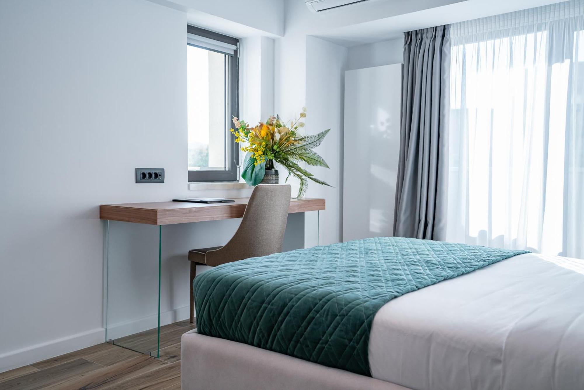 Novos Luxury Suites Bucharest Luaran gambar